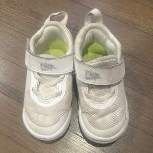 Nike Kids Shoes - White